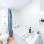 Cozy & Modern In