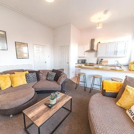 Cozy & Modern In *