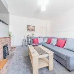 Cozy & Modern In Barrow-in-Furness