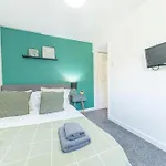 Cozy & Modern In Apartman *