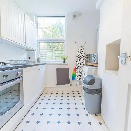 Cozy & Modern In