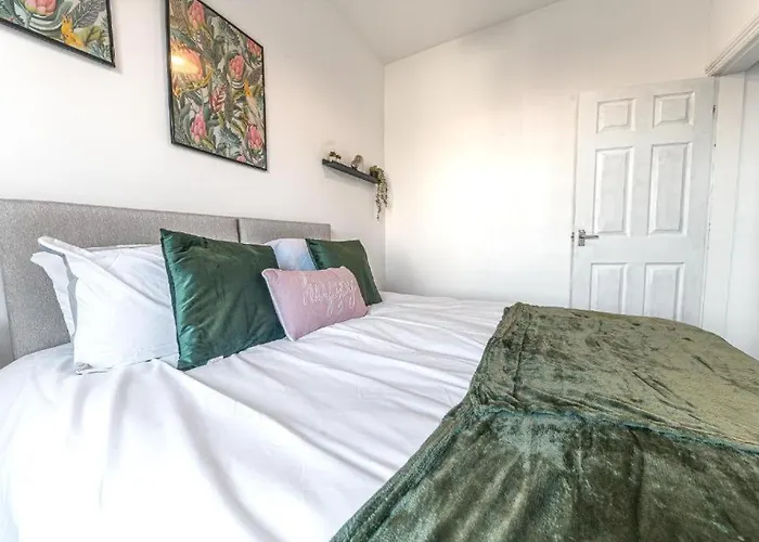 Cozy & Modern In דירה בארו אין פרנס